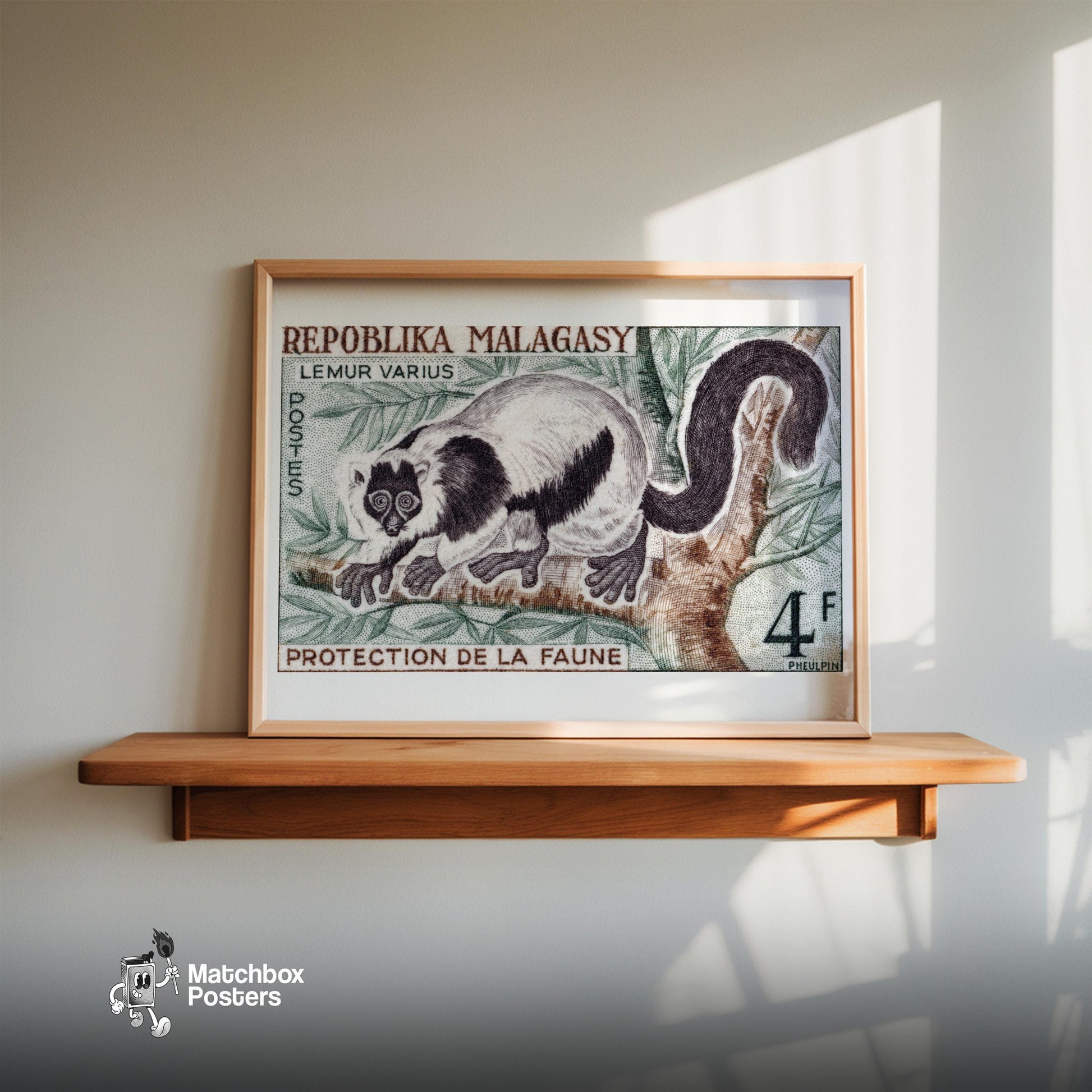 Lemur - vintage matchbox label print - size comparison