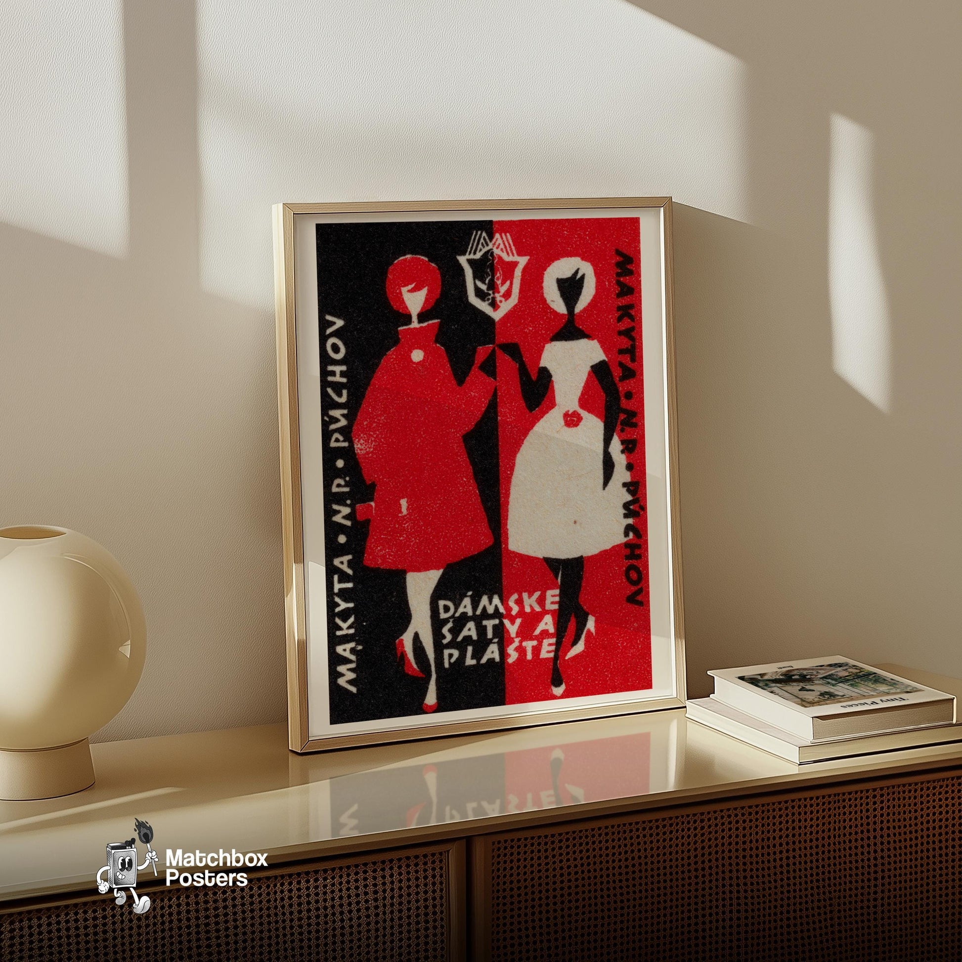 Stylized Figures Of Women - vintage matchbox label print - size comparison