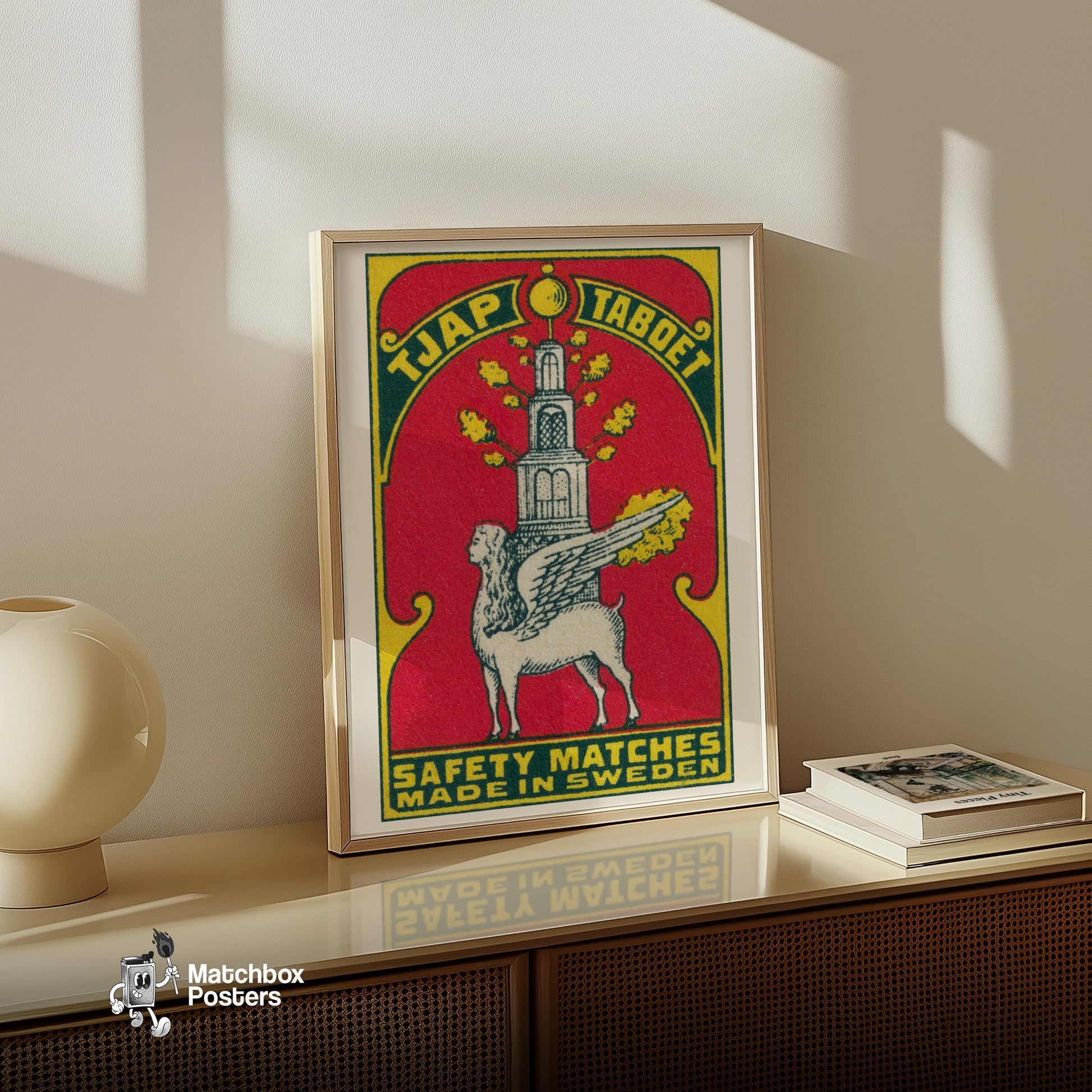 Winged Lion - vintage matchbox label print - size comparison